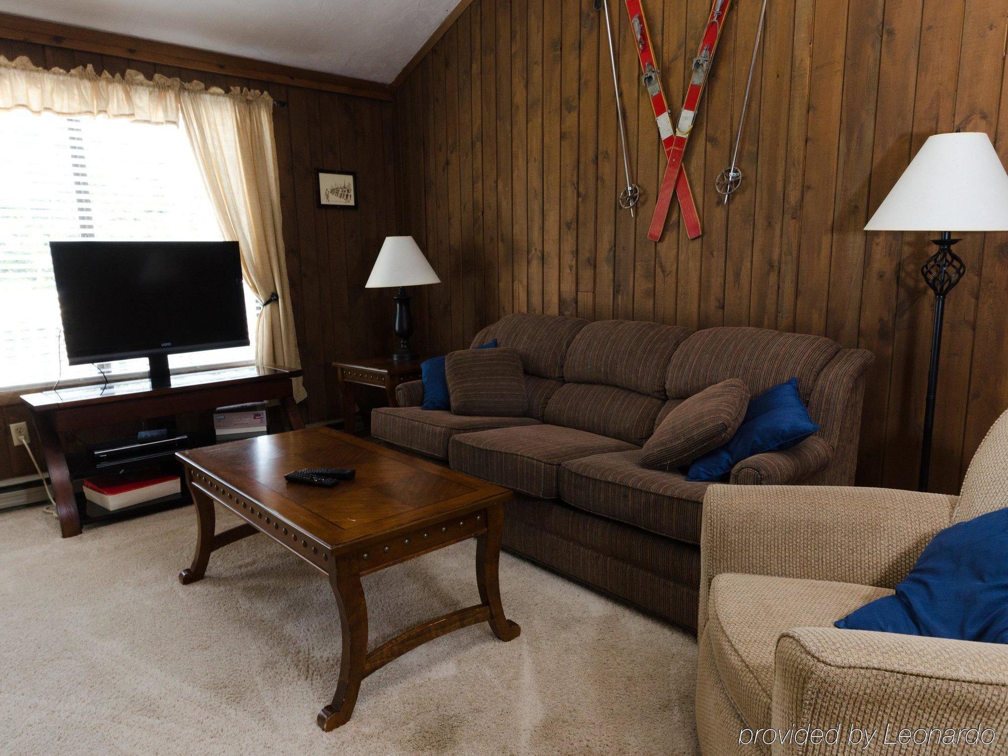 Hotel Snowcrest Snowshoe Exteriér fotografie